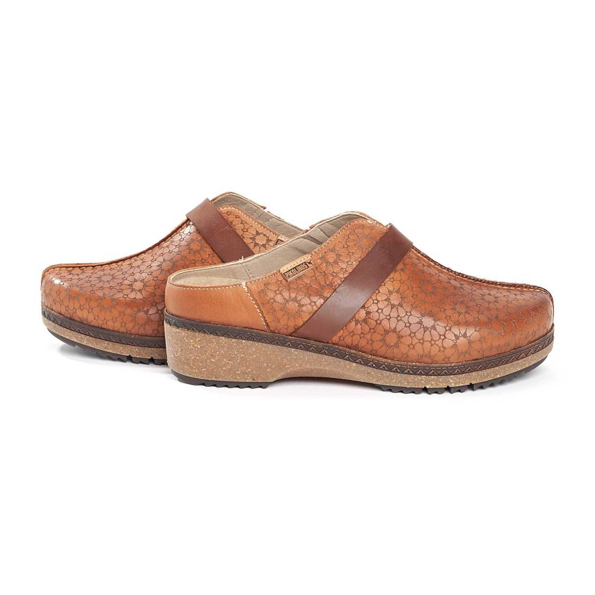 Women's Pikolinos GRANADA Clogs Brown | NZ E28Q715